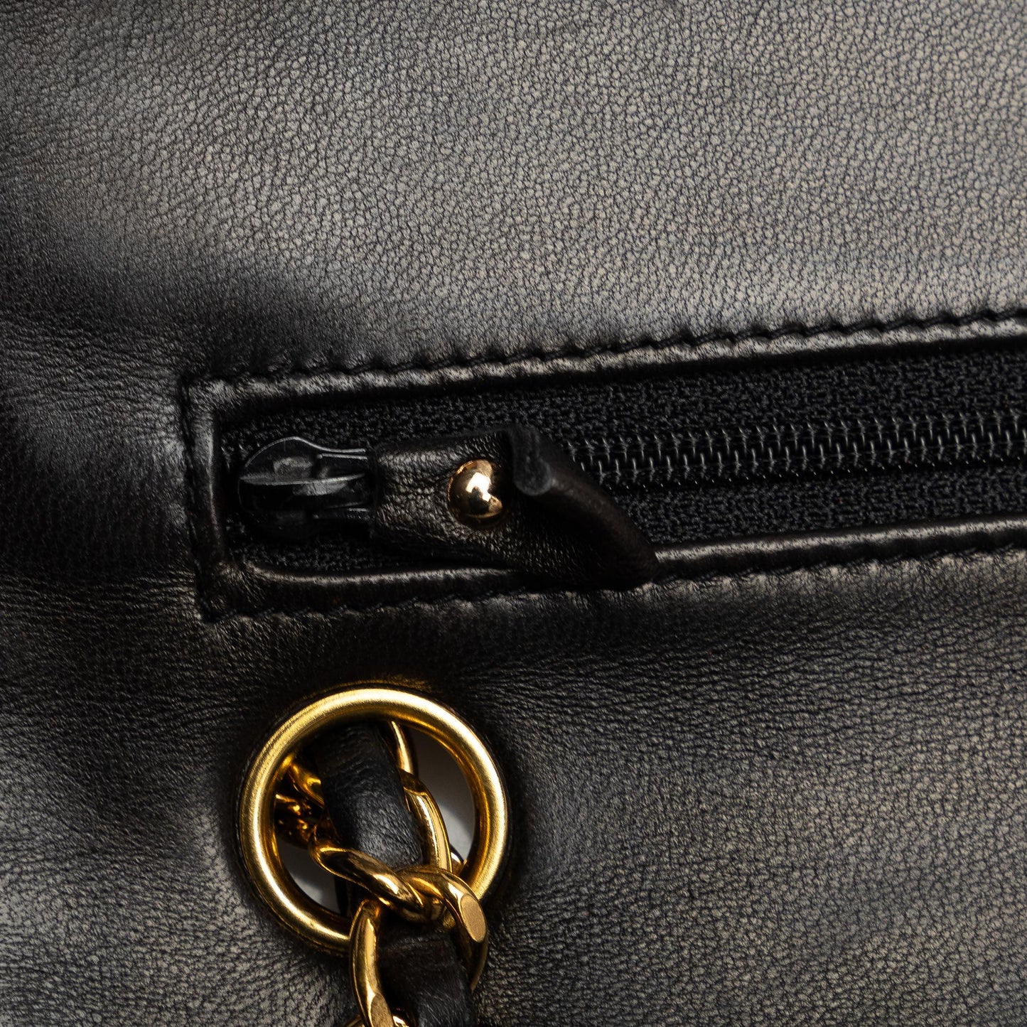 Chanel Small Classic Lambskin Double Flap Bag (SHG-U4aUjJ)