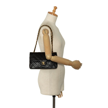 Chanel Small Classic Lambskin Double Flap Bag (SHG-U4aUjJ)