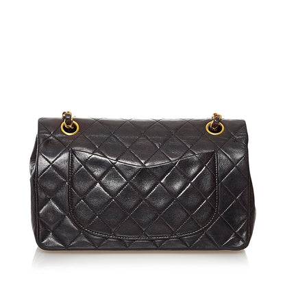 Chanel Small Classic Lambskin Double Flap (SHG-RnAYon)