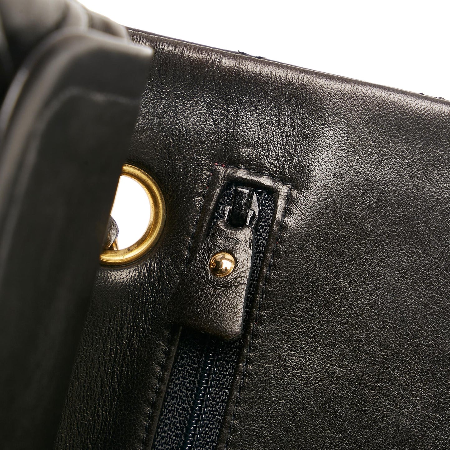Chanel Small Classic Lambskin Double Flap (SHG-nL1eWl)