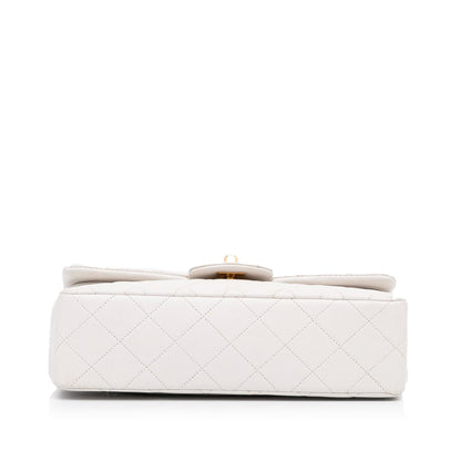 Chanel Small Classic Lambskin Double Flap (SHG-EEst57)