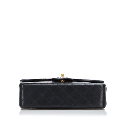Chanel Small Classic Lambskin Leather Double Flap Bag (SHG-Z0Wpq5)