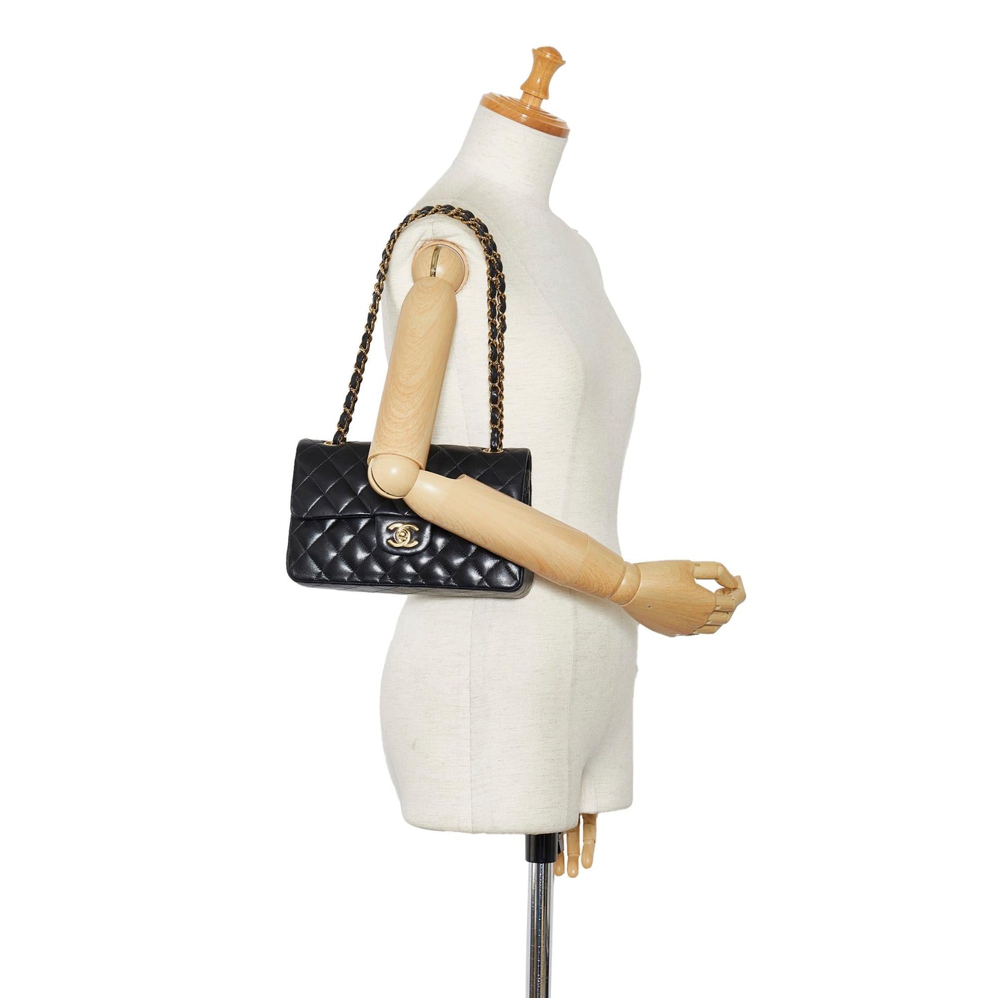 Chanel Small Classic Lambskin Leather Double Flap Bag (SHG-acYIYl)