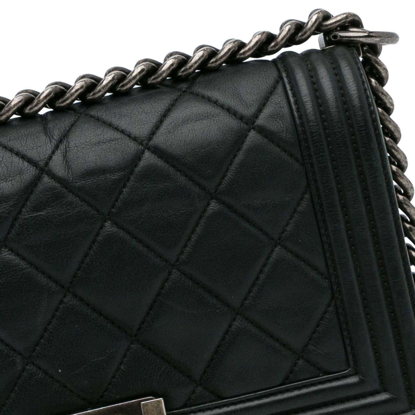 Chanel Small Lambskin Boy Flap (SHG-kO989R)