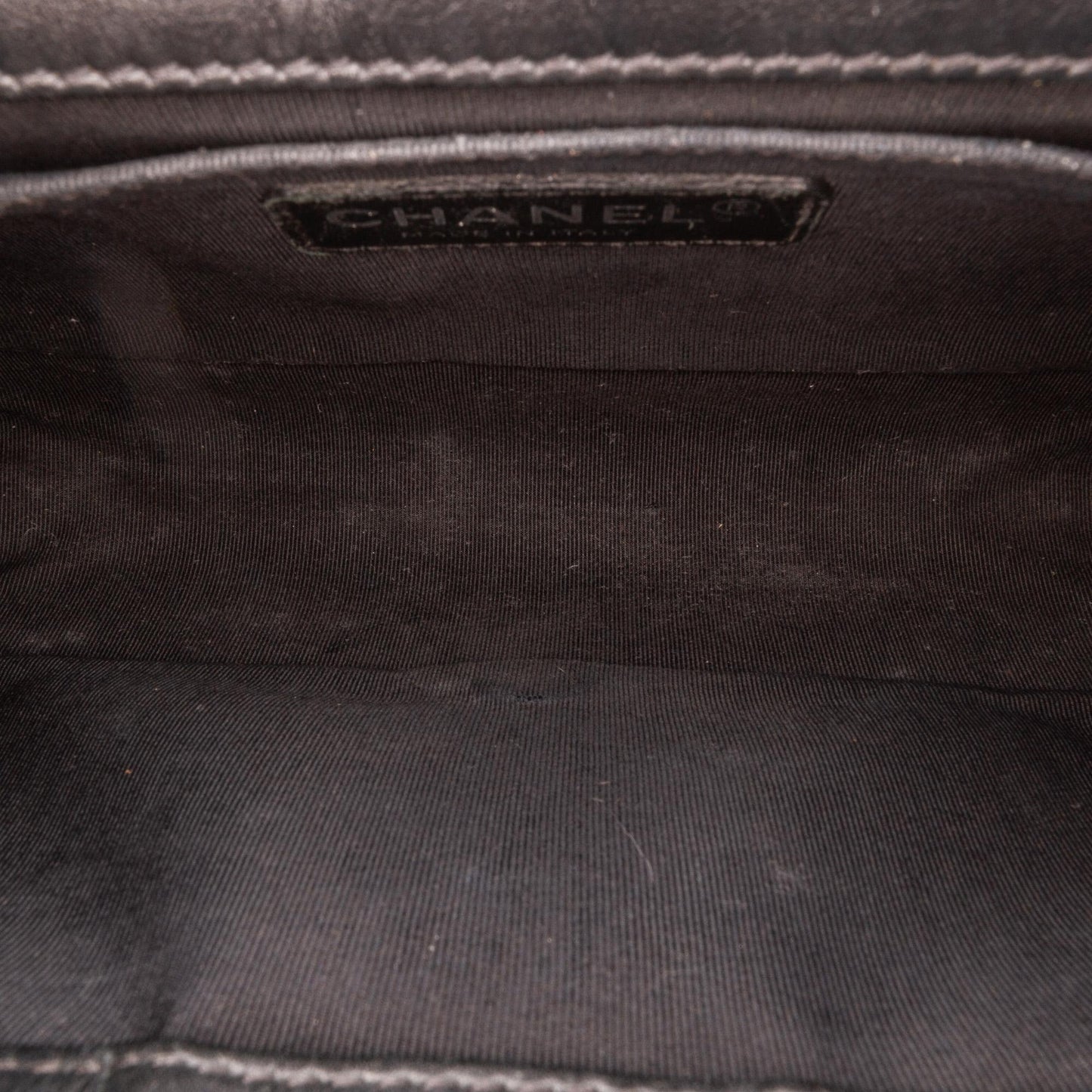 Chanel Small Lambskin Boy Flap (SHG-kO989R)