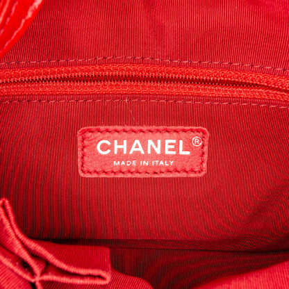 Chanel Small Lambskin Gabrielle Crossbody Bag (SHG-Nq6RDn)