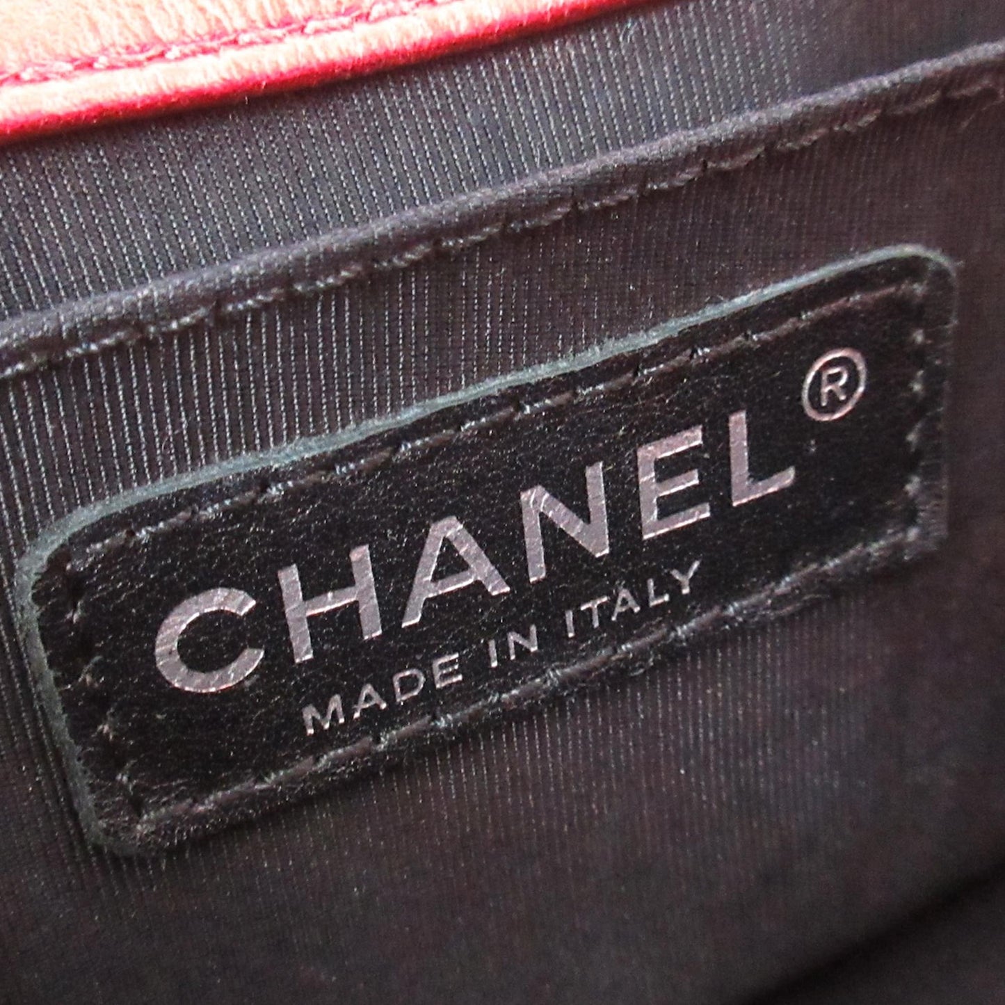 Chanel Small Patent Boy Flap Bag (SHG-4bgLtP)