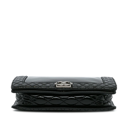 Chanel Small Patent Boy Reverso Flap (SHG-cOthgZ)