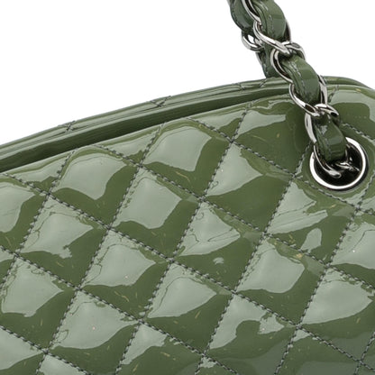 Chanel Small Patent Just Mademoiselle Shoulder Bag (SHG-QHjgzH)