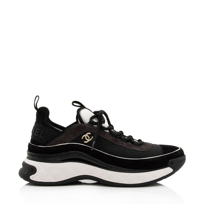 Chanel Suede Mesh CC Cap Toe Sneakers - Size 10.5 / 40.5 (SHF-ASezZ0)