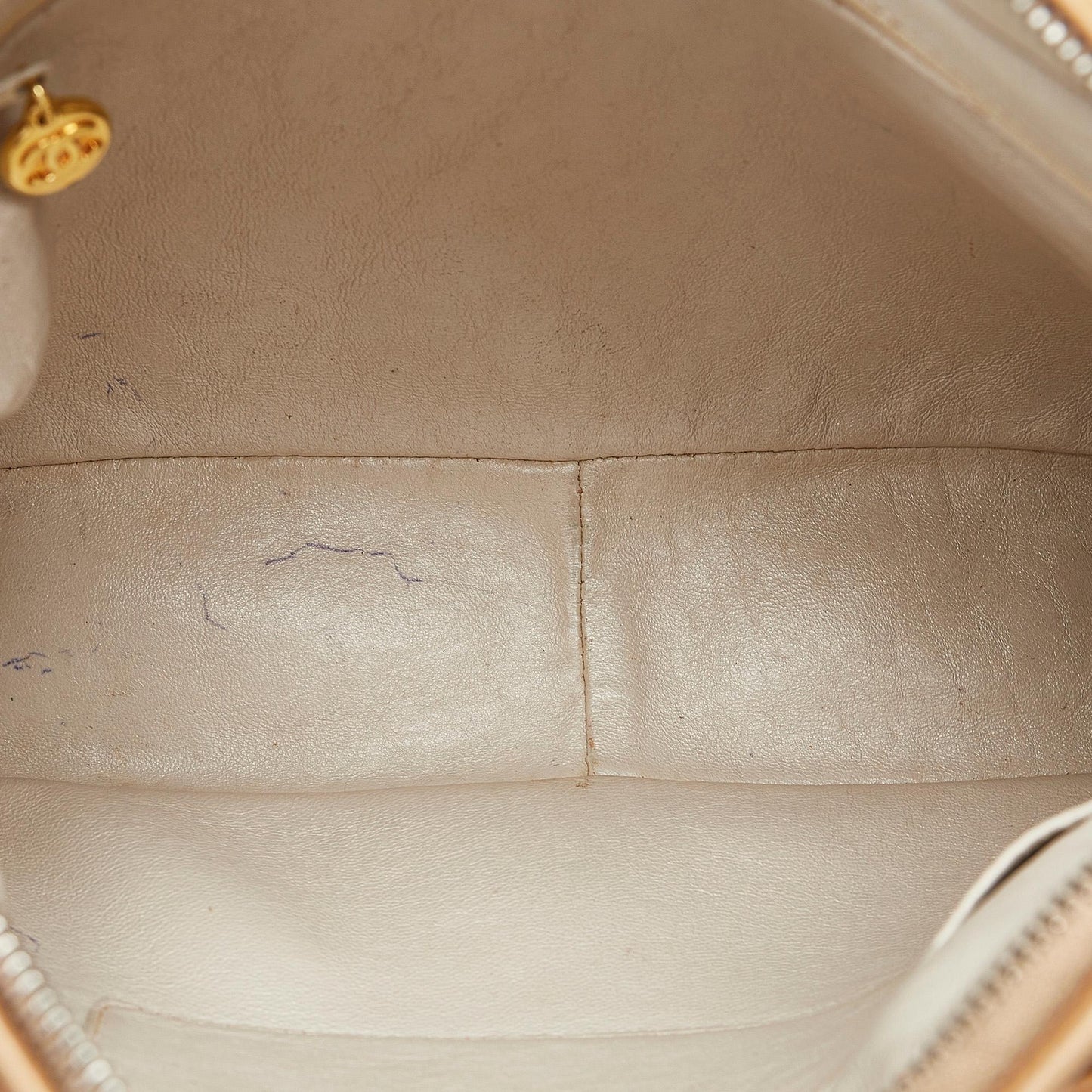Chanel Triple CC Camera Bag (SHG-HKshmM)