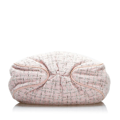 Chanel Tweed Boucle Knitting Handbag (SHG-pvDzjY)