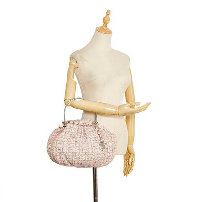 Chanel Tweed Boucle Knitting Handbag (SHG-pvDzjY)