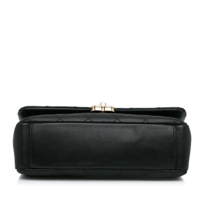 Chanel Twist Chain Enamel CC Flap Bag (SHG-bP0vlF)