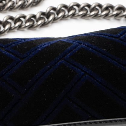 Chanel Velvet Quilted Old Medium Boy Bag (SHF-yjKLJH)