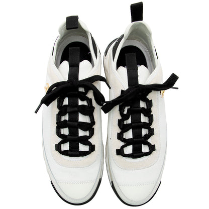 Chanel Velvet & Calfskin CC Sneakers - Size 10.5 / 40.5 (SHF-17937)