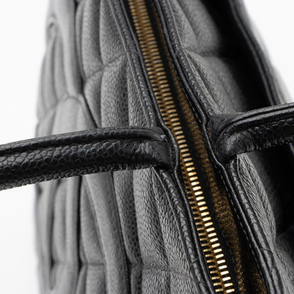 Chanel Vintage Caviar Leather Medallion Tote (SHF-1e1Co0)