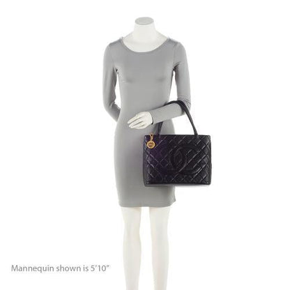 Chanel Vintage Caviar Leather Medallion Tote (SHF-1e1Co0)