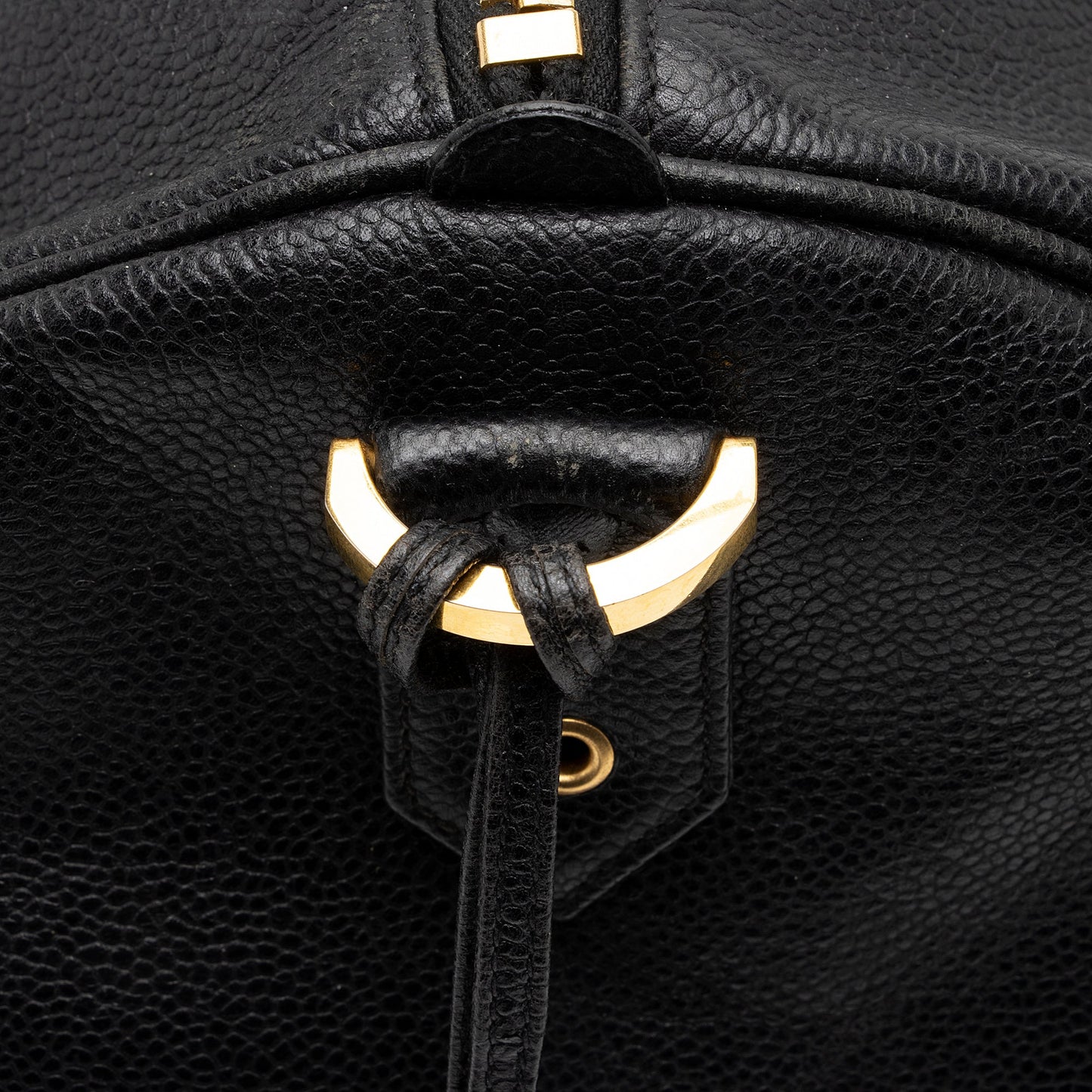 Chanel Vintage Caviar Leather Timeless CC Duffle Bag (SHF-8OA81f)