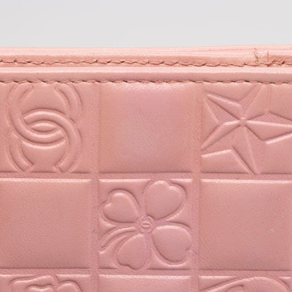 Chanel Vintage Embossed Lambskin Lucky Symbols Bi-Fold Wallet (SHF-uNdtFJ)