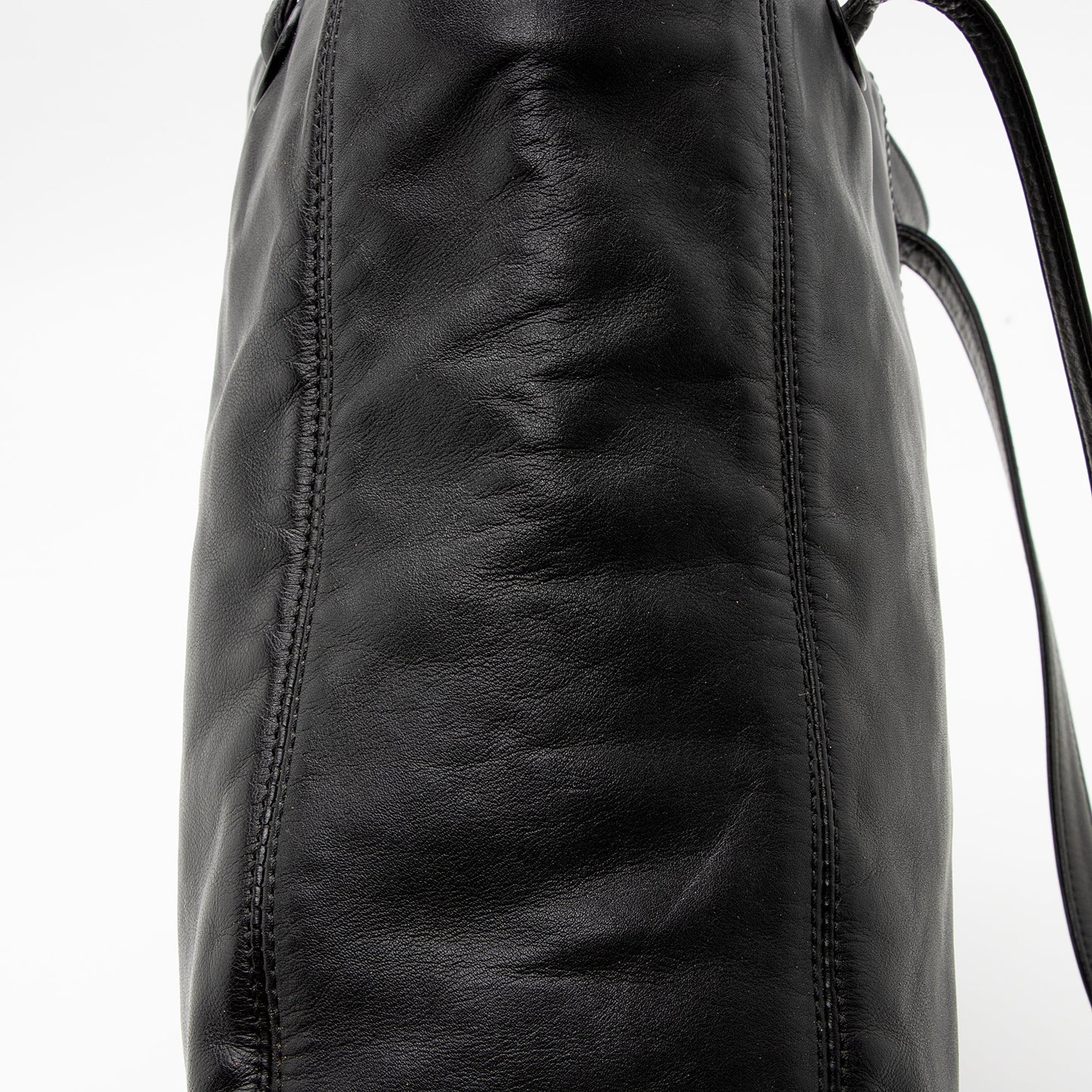 Chanel Vintage Lambskin CC Logo Tote (SHF-22846)