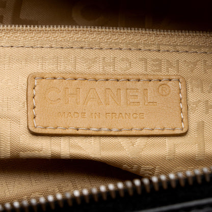 Chanel Vintage Lambskin Essential Bowler Bag (SHF-AnnD2G)