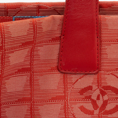 Chanel Vintage Nylon Travel Ligne Large Tote (SHF-sx8m6y)