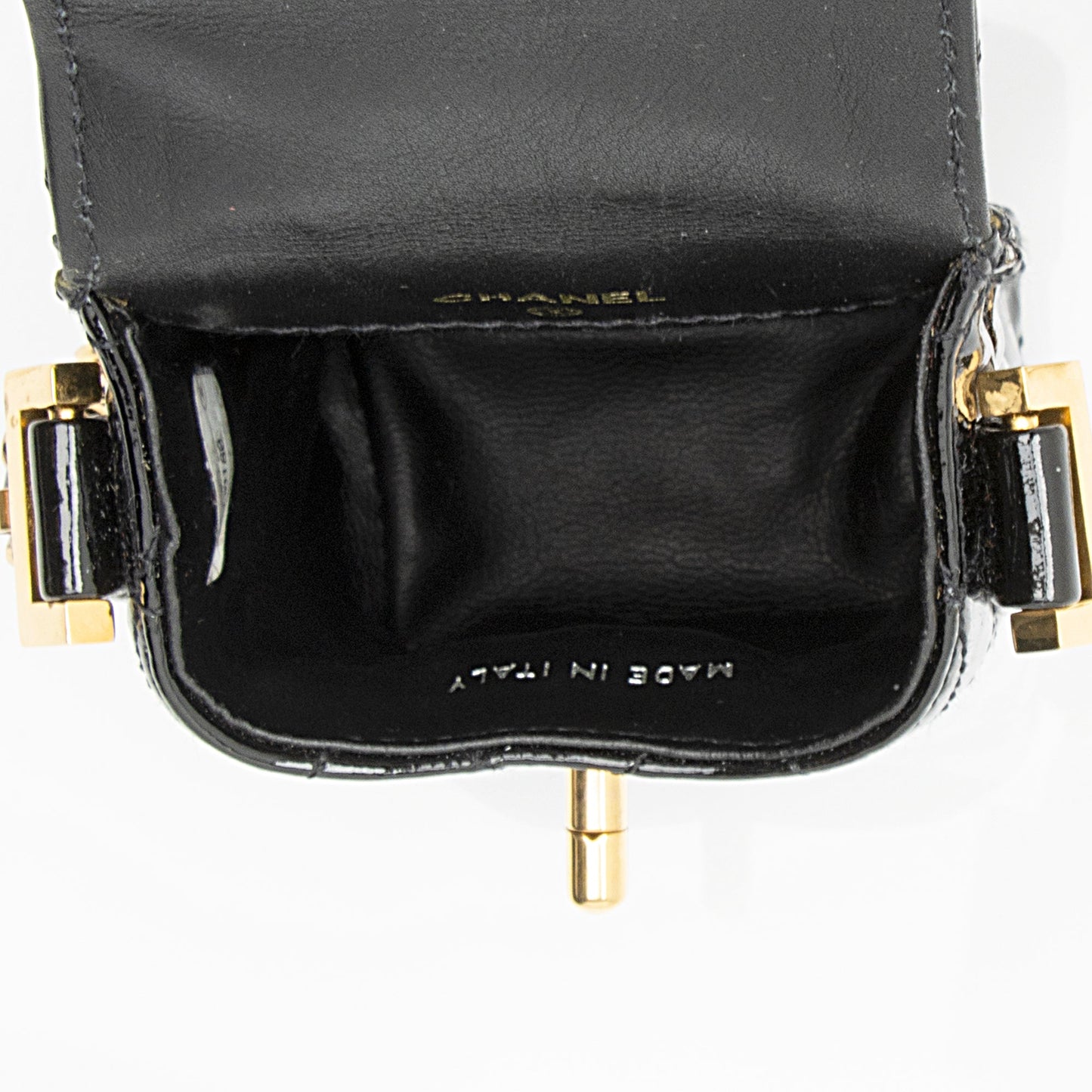 Chanel Vintage Patent Leather CC Phone Holder Crossbody Bag (SHF-23769)