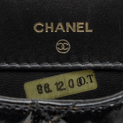 Chanel Vintage Patent Leather CC Phone Holder Crossbody Bag (SHF-23769)