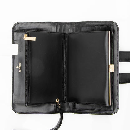 Chanel Vintage Patent Leather Chocolate Bar Wallet (SHF-22754)