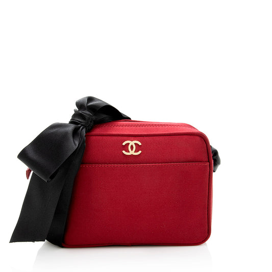 Chanel Vintage Satin Ribbon Small Shoulder Bag (SHF-19278)