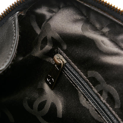 Chanel Wild Stitch Leather Handbag (SHG-FqQKaO)