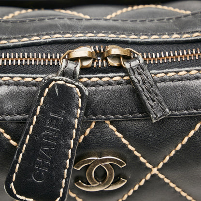 Chanel Wild Stitch Leather Handbag (SHG-FqQKaO)