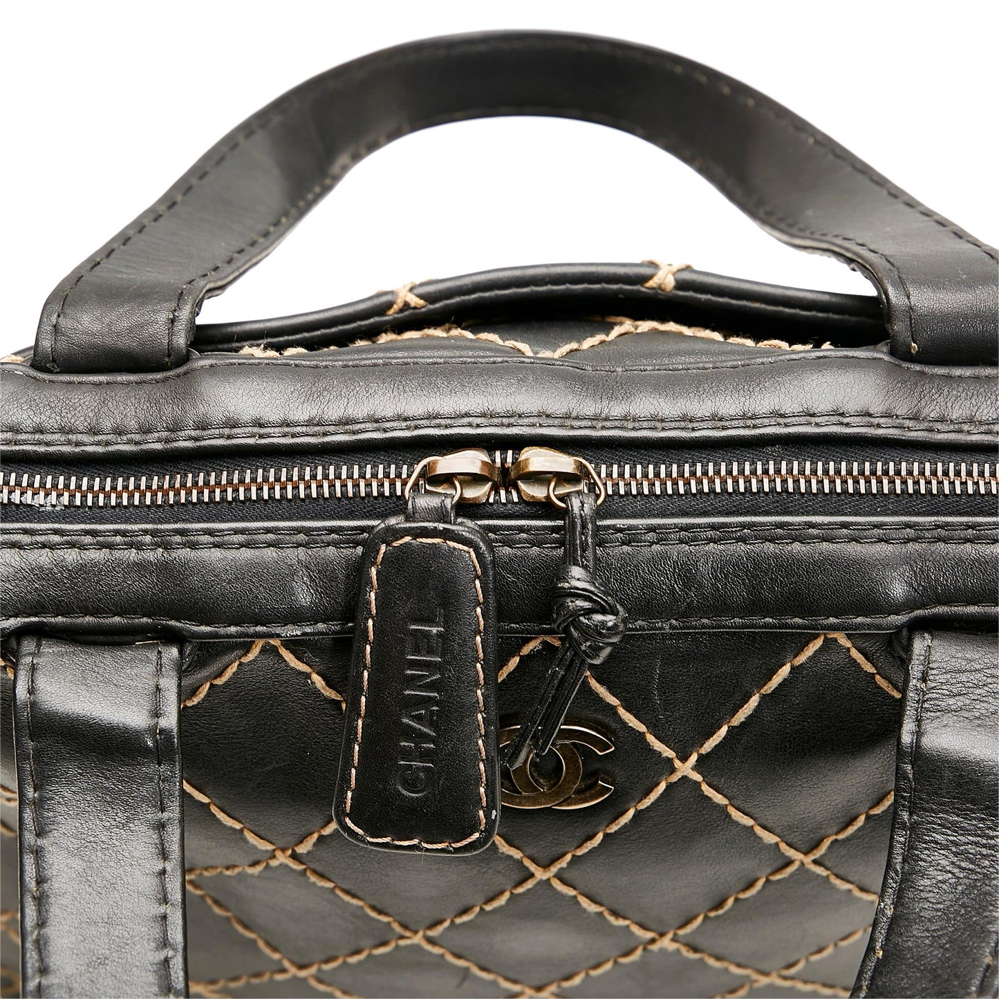 Chanel Wild Stitch Leather Handbag (SHG-N5J5VD)
