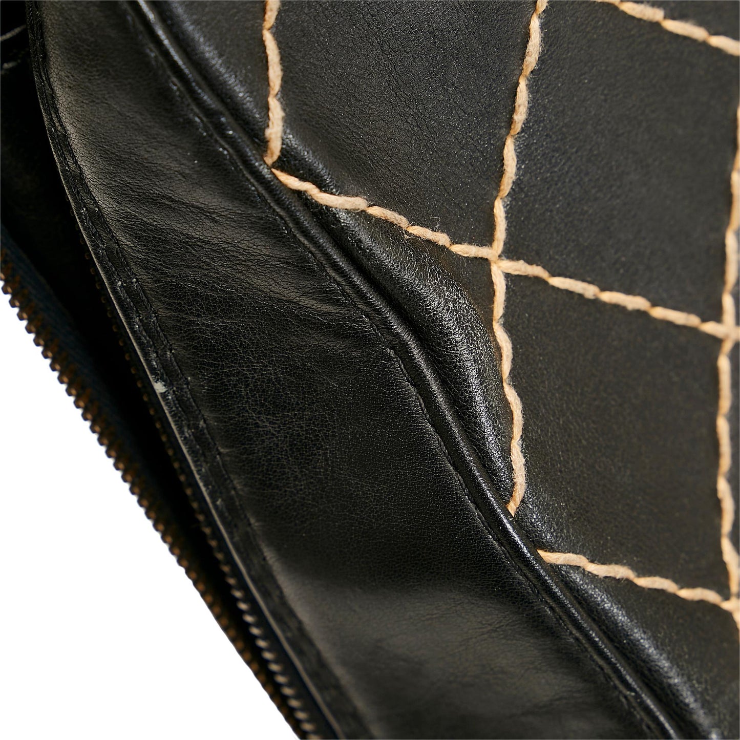 Chanel Wild Stitch Leather Handbag (SHG-N5J5VD)