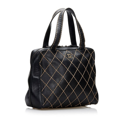 Chanel Wild Stitch Leather Handbag (SHG-N5J5VD)