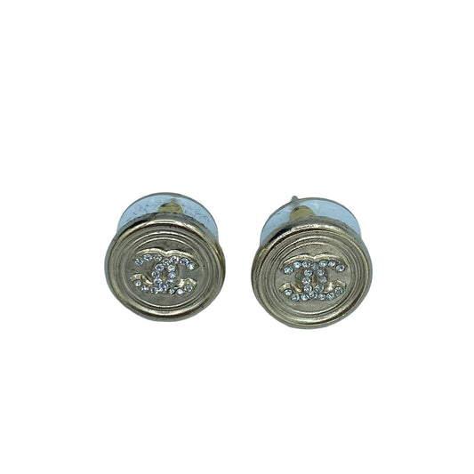 Chanel round stud earrings CC logo