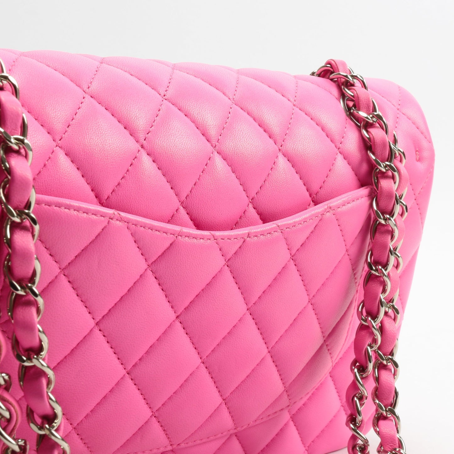 CHANEL 2021 Medium Classic Double Flap Lambskin- Bubblegum Pink