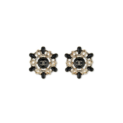 Chanel round earrings - Mtiers d'art Hambourg 2017/2018