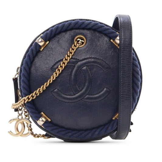 Blue Chanel Calfskin En Vogue Round Crossbody