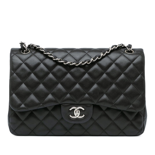 Chanel Sac Jumbo Classic Lambskin Double Flap