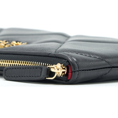 Chanel 19 Pouch Lambskin Black GHW