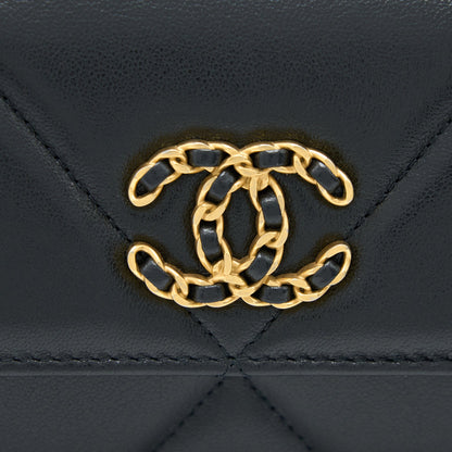 Chanel 19 Flap Wallet Lambskin Black GHW