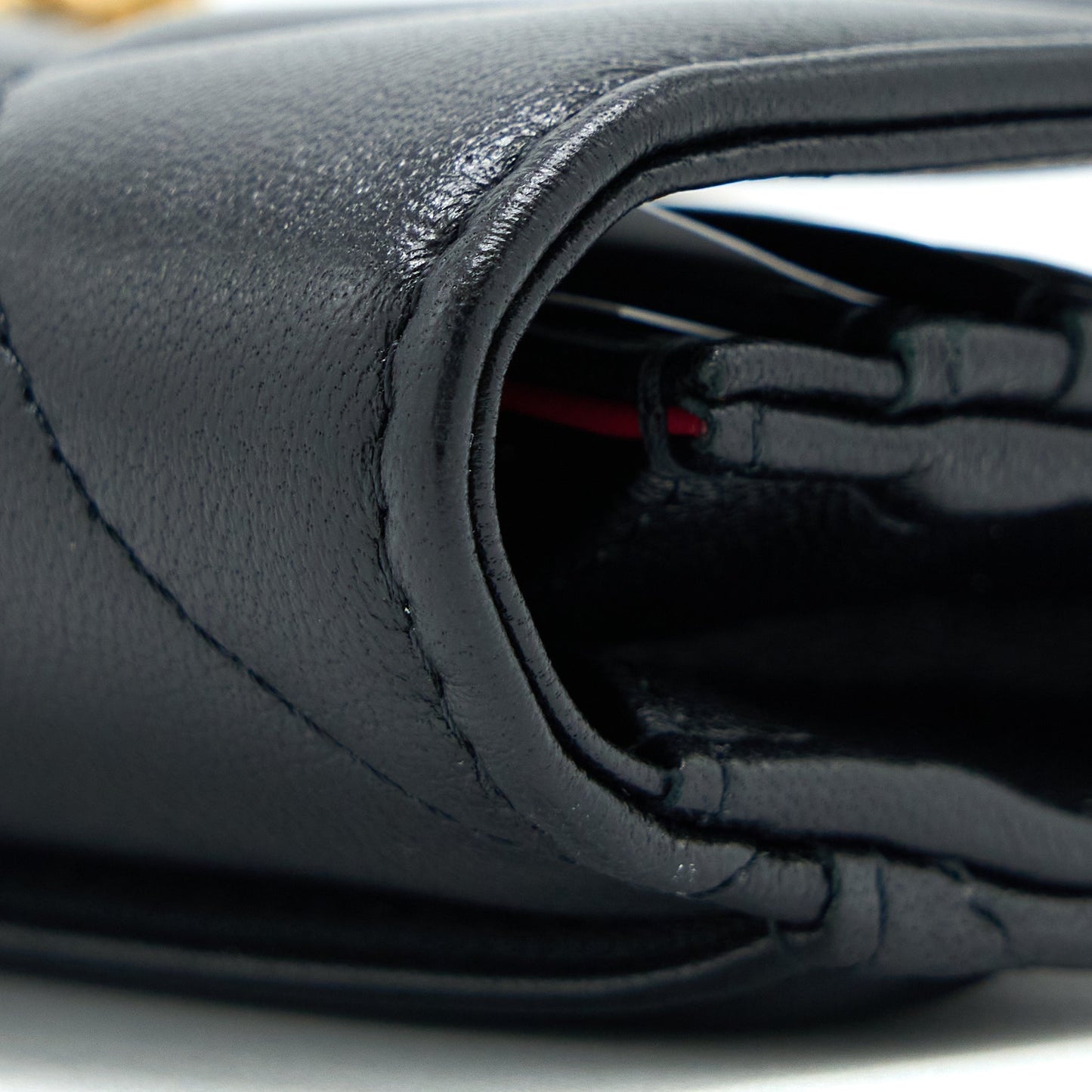 Chanel 19 Flap Wallet Lambskin Black GHW