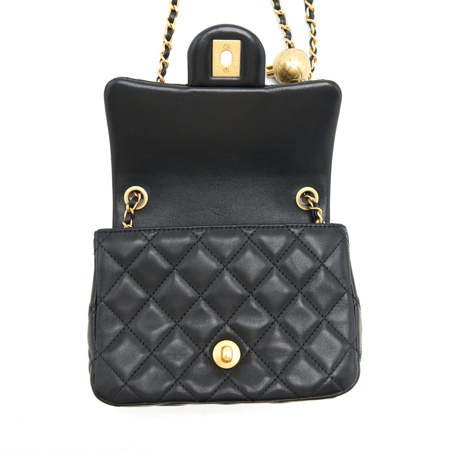 Chanel pearl Crush mini square Flap bag lambskin Black GHW (microchip)