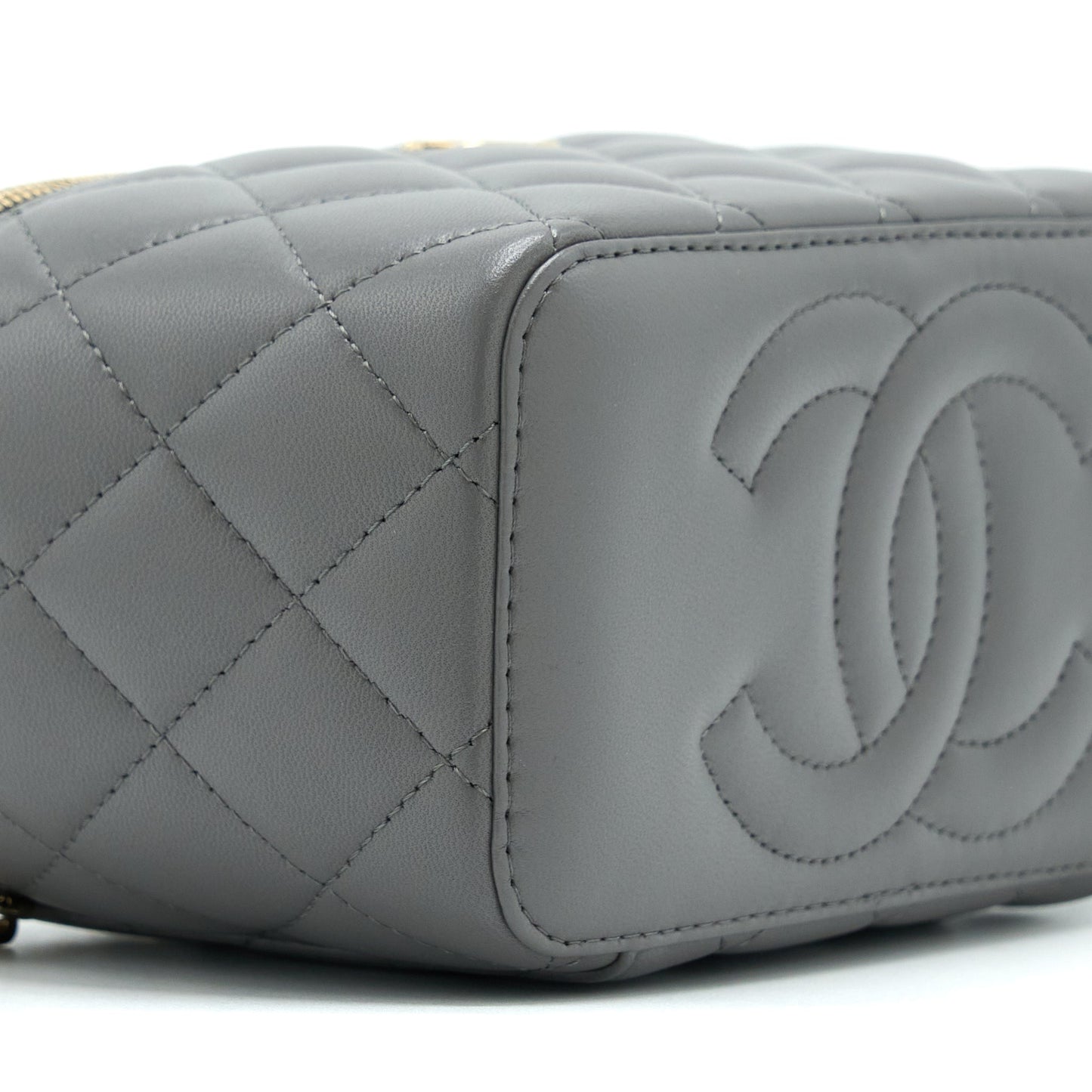 Chanel 22A Top Handle Long Vanity With Chain Lambskin Grey LGHW