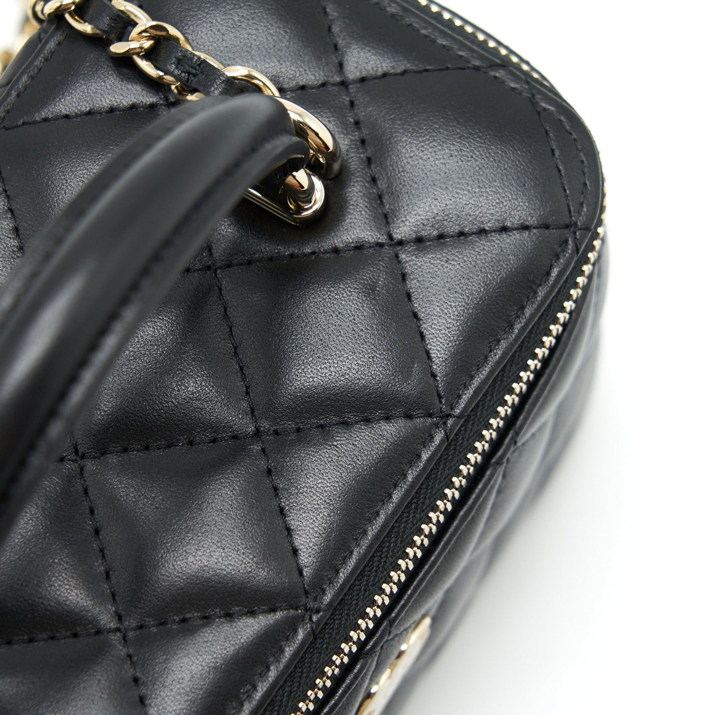 Chanel 22A Top Handle Long Vanity With Chain Lambskin Black LGHW