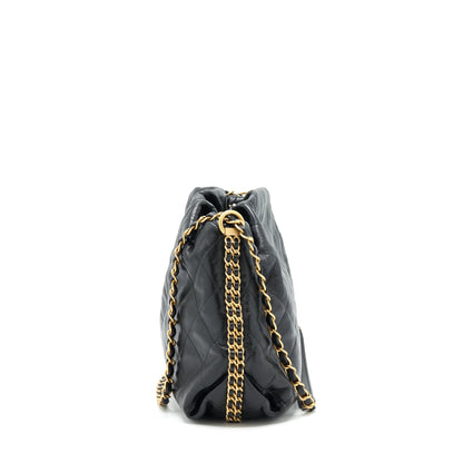 Chanel quilted shoulder bag lambskin black GHW