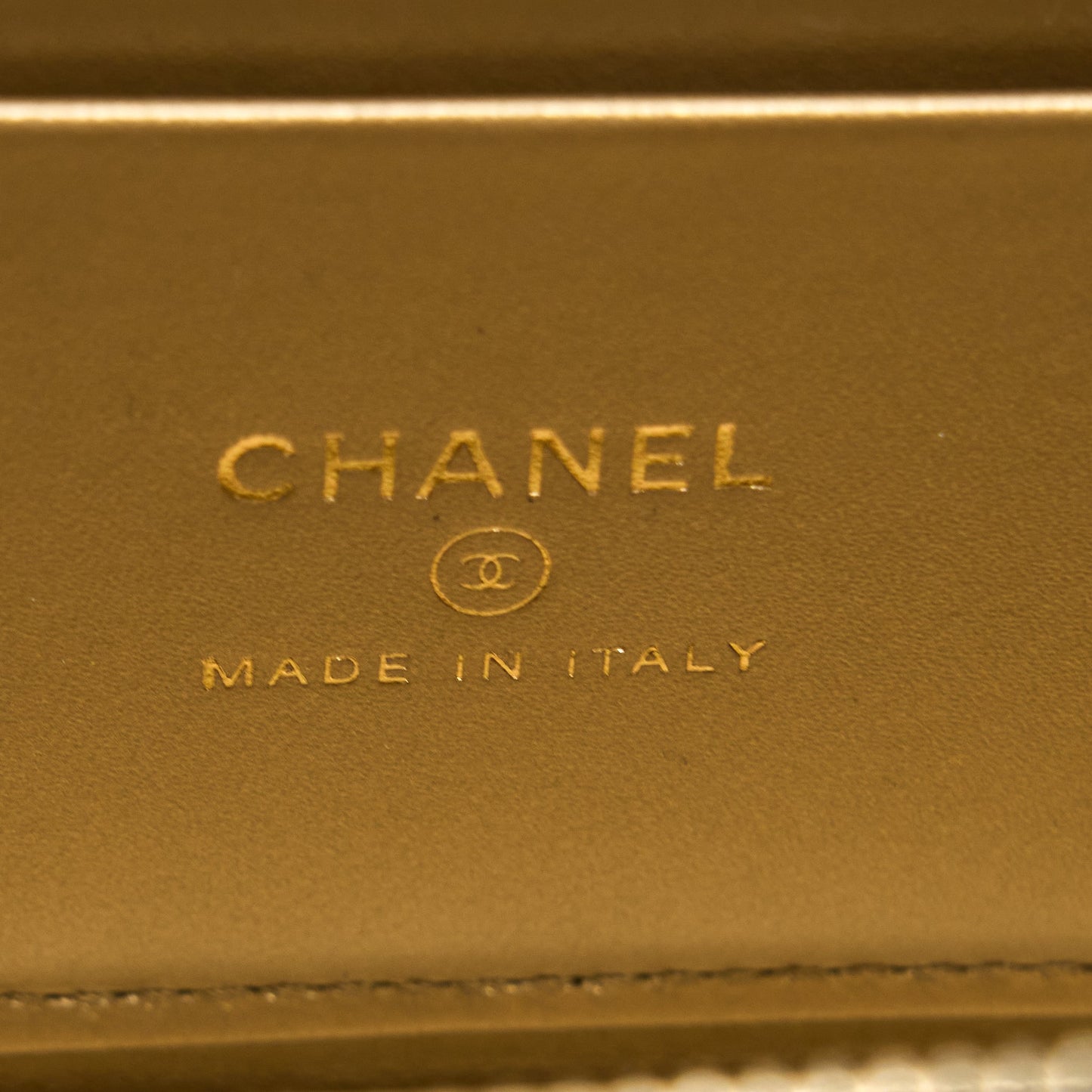 Chanel Pearl Crush Long Vanity Lambskin Black GHW