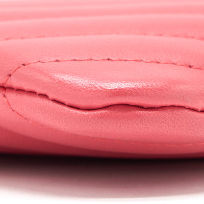 Chanel Chevron Clutch Lambskin Pink LGHW